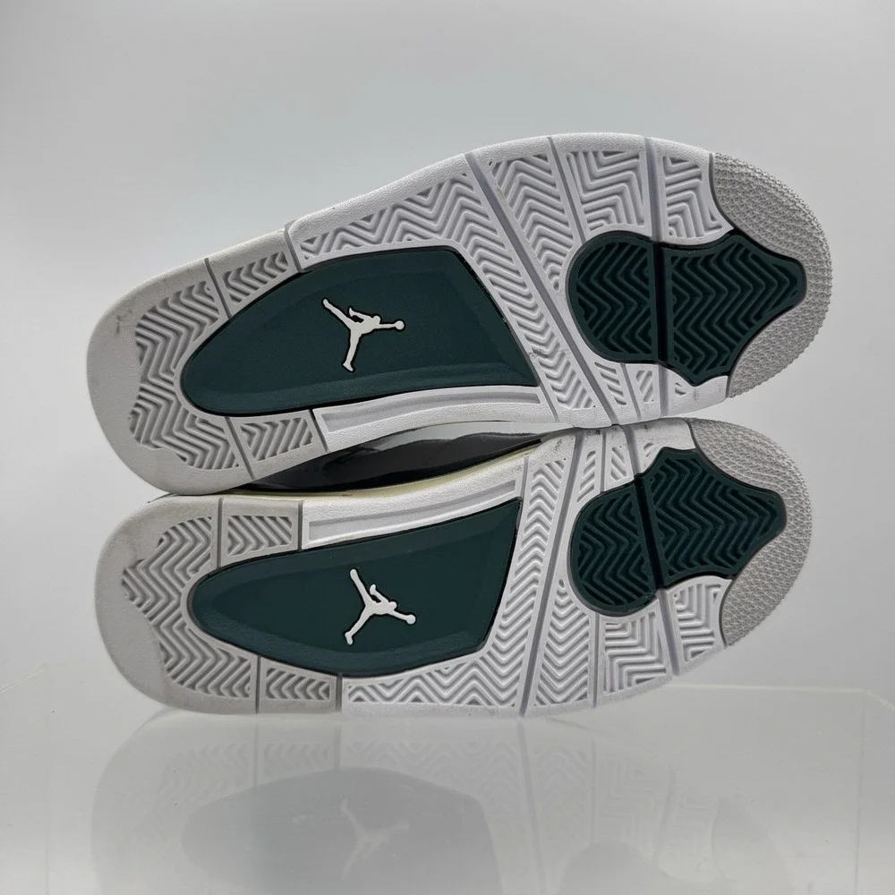 Brand New Nike Air Jordan IV 4 Retro Oxidized Green B-GRADE FQ8213-103 Size 5Y